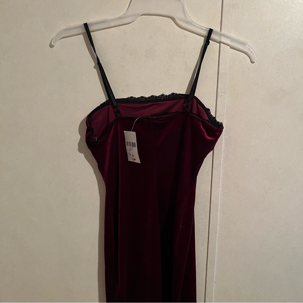 Forever 21 Velvet Party Dress - Picture 3 of 4